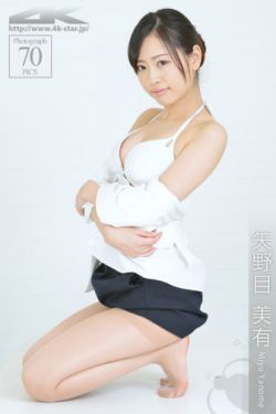 巨乳娘战僵尸电影